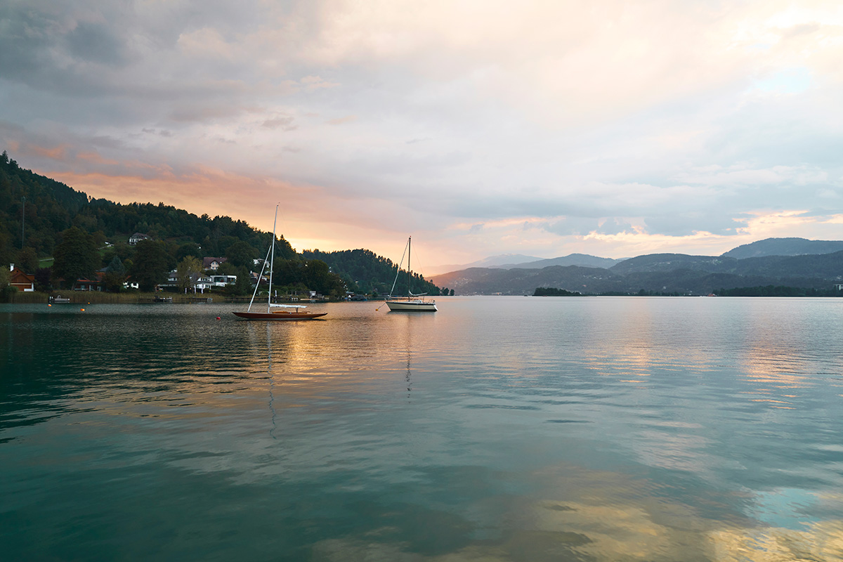 Golden hour on Lake Wörthersee at VIVAMAYR Maria Wörth